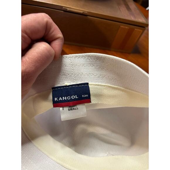 Kangol Tropic Bin bucket hat size small in classic white - Picture 5 of 6